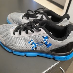 Boys under armour shoes